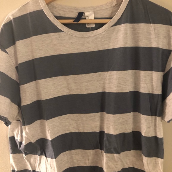 NWOT Men’s H&M T-shirt - Picture 3 of 4